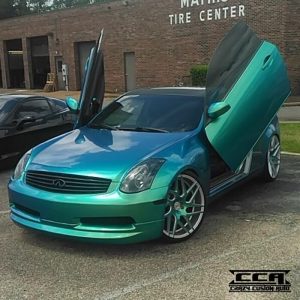 Infiniti wrapped in Orafol Shift Effect Gloss Aquamarine shade shifting vinyl