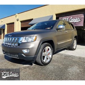 Jeep wrapped in Matte Charcoal Metallic vinyl