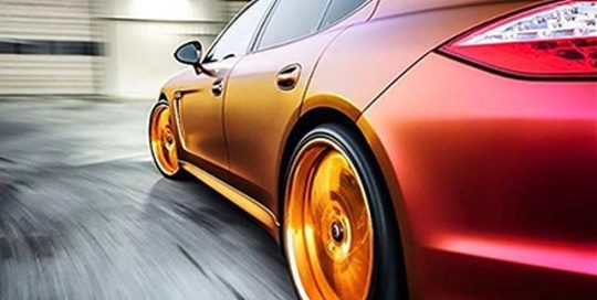 Porsche wrapped in Orafol Shift Effect Matte Aubergine/Bronze shade shifting vinyl
