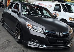 Honda wrapped in Avery SW900-189S Satin Pearl Nero
