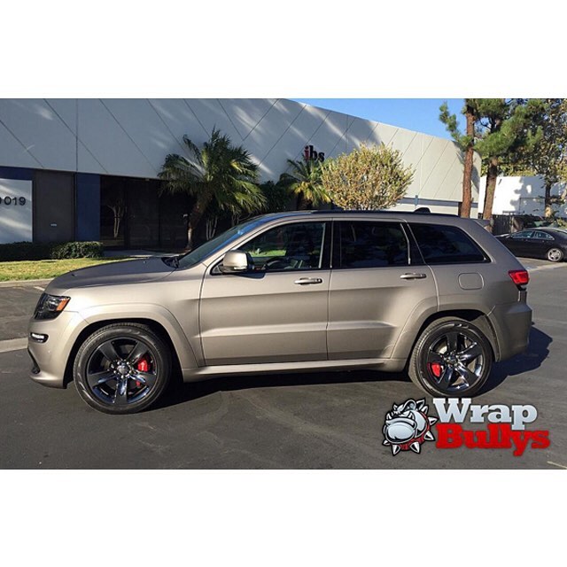 Jeep wrapped in 3M 1080-M230 Matte Gray Aluminum