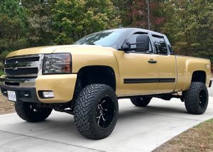Chevrolet wrapped in Avery SW Gloss Gold Metallic vinyl