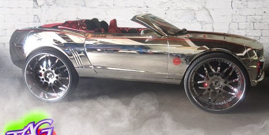 Chevrolet wrapped in Avery Conform Silver Chrome