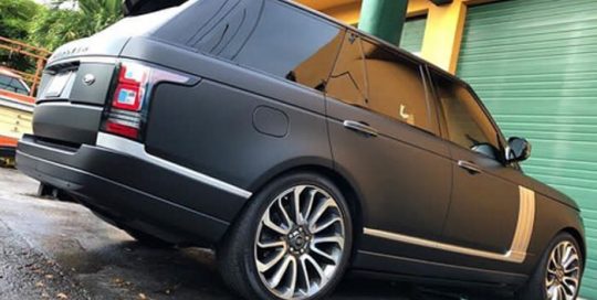 Range Rover wrapped in 3M 1080-M22 Matte Deep Black