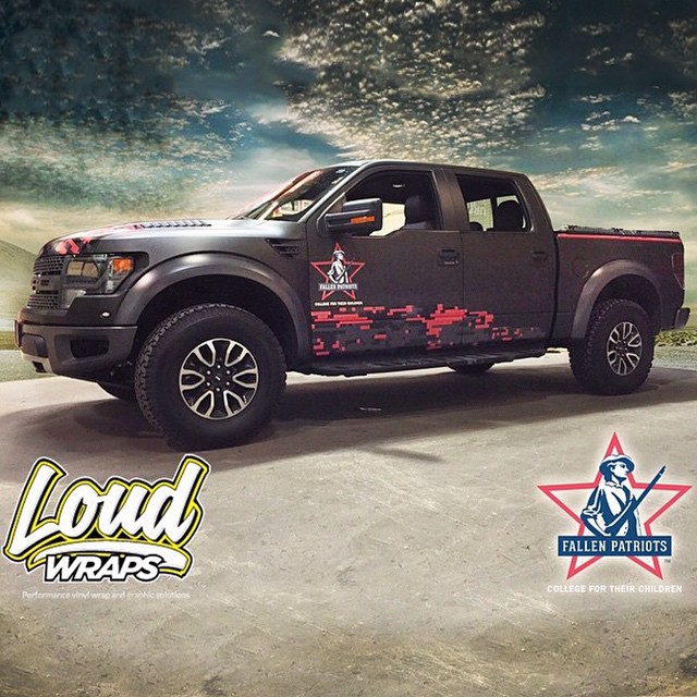 Ford wrapped in Matte Black vinyl and custom printing on IJ 480Cv3