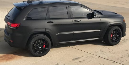 Jeep Cherokee wrapped in Avery SW Matte Black vinyl