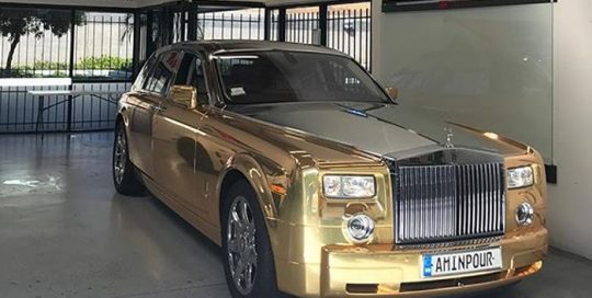 Rolls Royce Phantom wrapped in Avery Gold Chrome vinyl