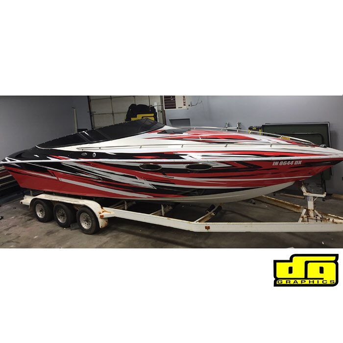 Baja Boat wrapped in custom printed 3M IJ180Cv3 vinyl with 8518 Gloss overlaminate