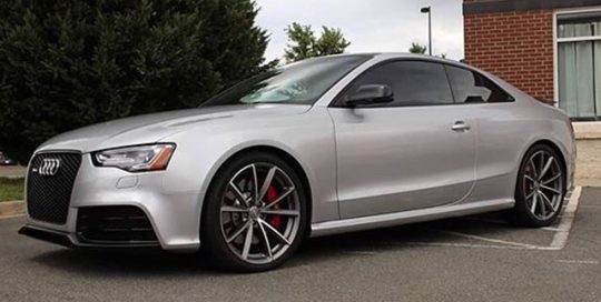 Audi RS5 wrapped in Avery SW Gloss Metallic Silver vinyl