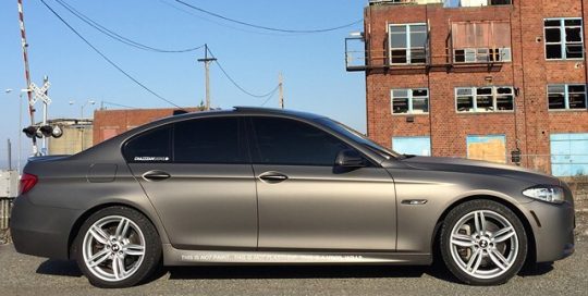 BMW 535-XI wrapped in Avery SW Matte Metallic Grigio vinyl
