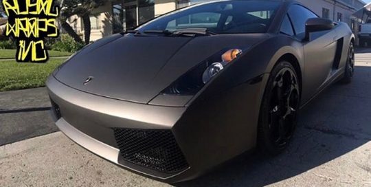 Lamborghini Gallardo wrapped in Matte Charcoal Metallic vinyl