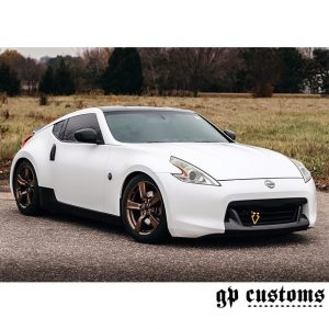 Nissan 370Z wrapped in Satin White and Gloss Black vinyls