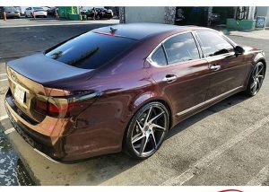 Lexus-LS-450-wrapped-in-black-rose-vinyl