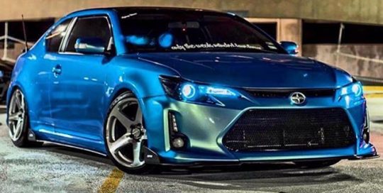 Scion TC wrapped in Orafol 970RA Shift Effect Green/Blue vinyl