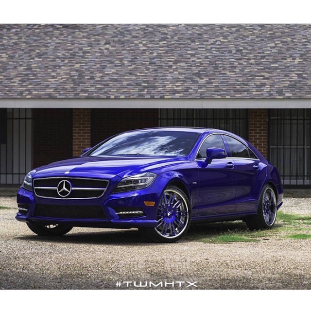 Mercedes Benz wrapped in Gloss Blue Raspberry vinyl