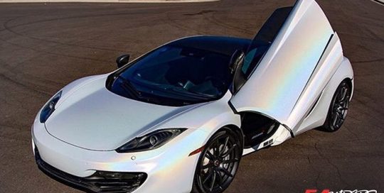 McLaren wrapped in 3M ColorFlip Satin Ghost Pearl shade shifting vinyl