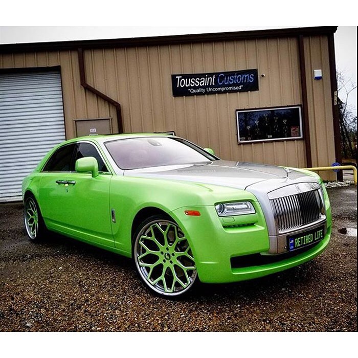 Tổng hợp 73 về rolls royce cullinan dark green hay nhất  cdgdbentreeduvn