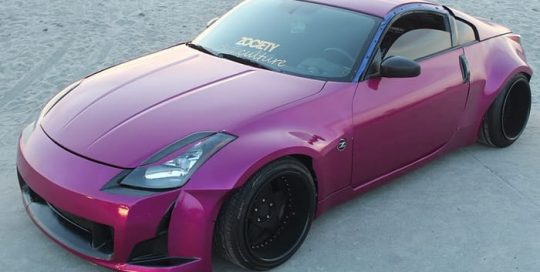 Nissan 350z wrapped in 3M 1080 Gloss Fierce Fuchsia vinyl