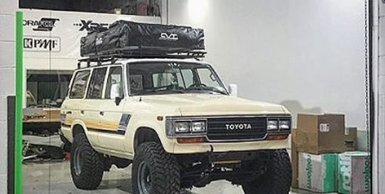 Toyota Landcruiser wrapped in Orafol 970RA Gloss Taxi Beige vinyl