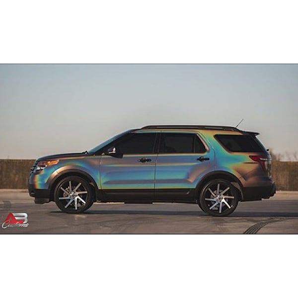 Ford Explorer wrapped in 3M ColorFlip Gloss Psychedelic shade shifting vinyl