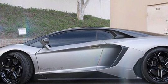 Lamborghini Aventador wrapped in 1080 Matte Grey Aluminum and Gloss Black vinyl