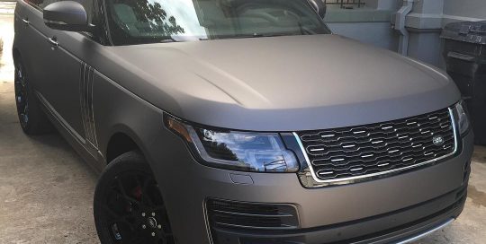 Range Rover wrapped in Matte Charcoal Metallic vinyl