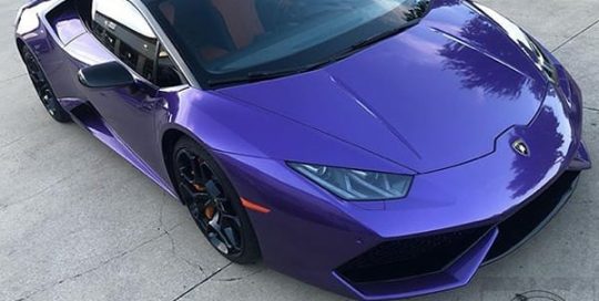 Lamborghini Huracan wrapped in Orafol 970RA Gloss Violet Metallic vinyl