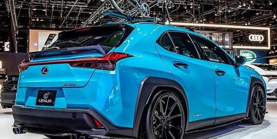 Lexus wrapped in ORAFOL_Americas 970RA Gloss Lagoon vinyl