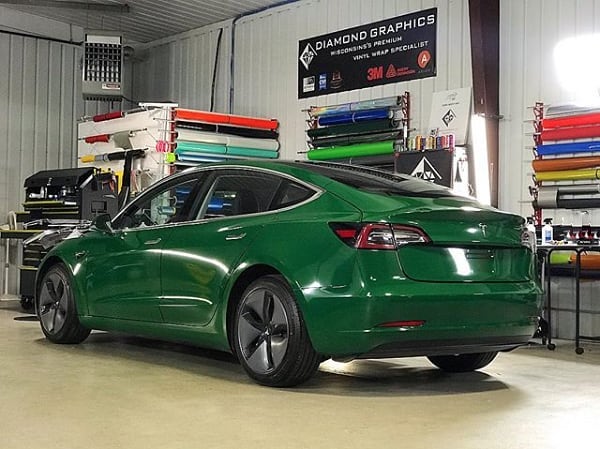 Green tesla model 3 deals